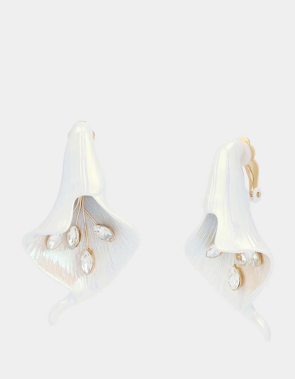 CALLA LILY EARRINGS WHITE